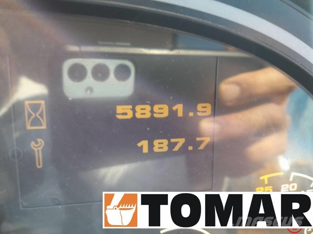 JCB 540-140 Chariot télescopique