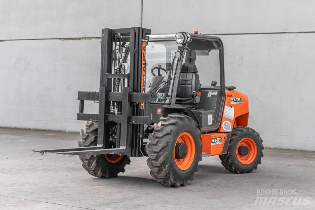 Ausa C 251 H x4 Chariots diesel
