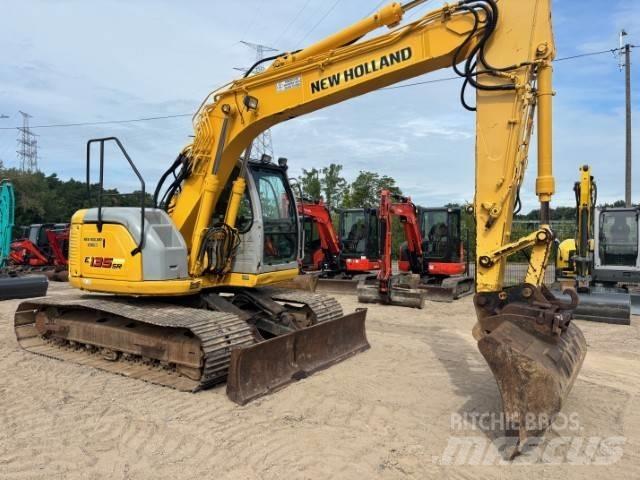 New Holland E 135 SR Pelle sur chenilles
