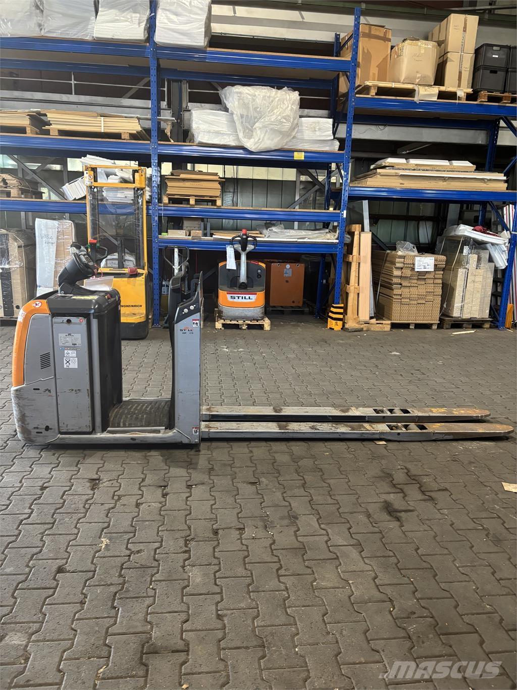 Still OPX 20 Préparateur de commande au sol