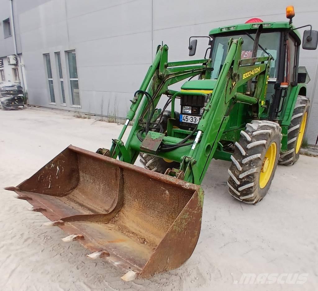 John Deere 6110 Tracteur