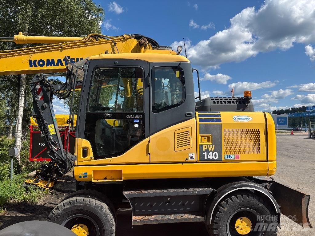 Komatsu PW 140-7 Pelle sur pneus