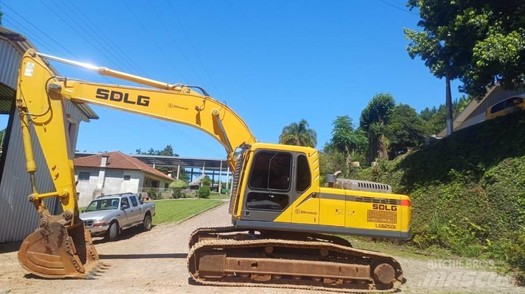 SDLG LG 6250 E Pelle sur chenilles