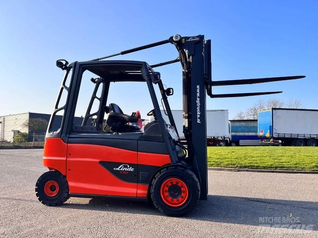 Linde E50HL-01 Chariots élévateurs électriques