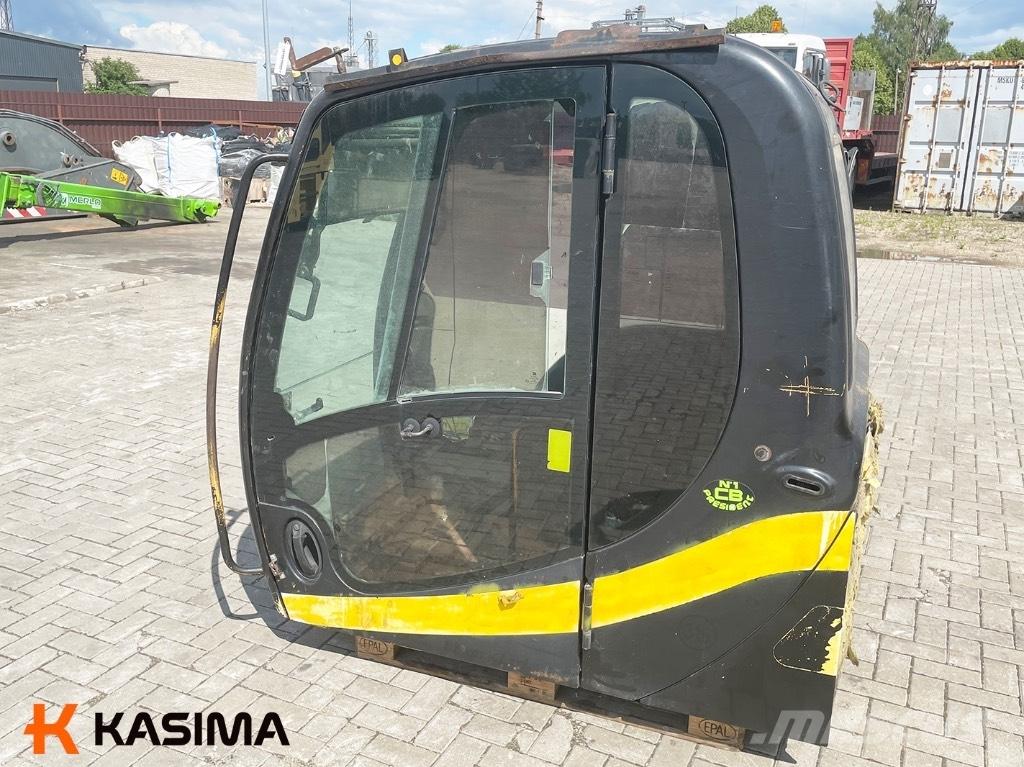 JCB JS130 Cabin Cabine