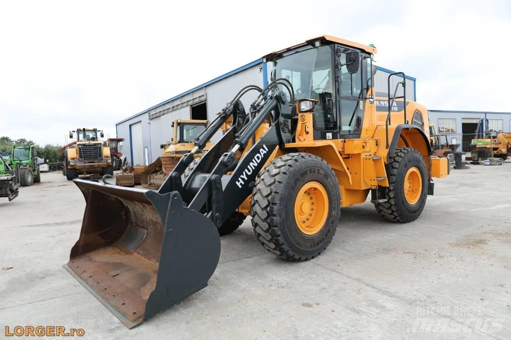 Hyundai HL 955 A Chargeuse sur pneus