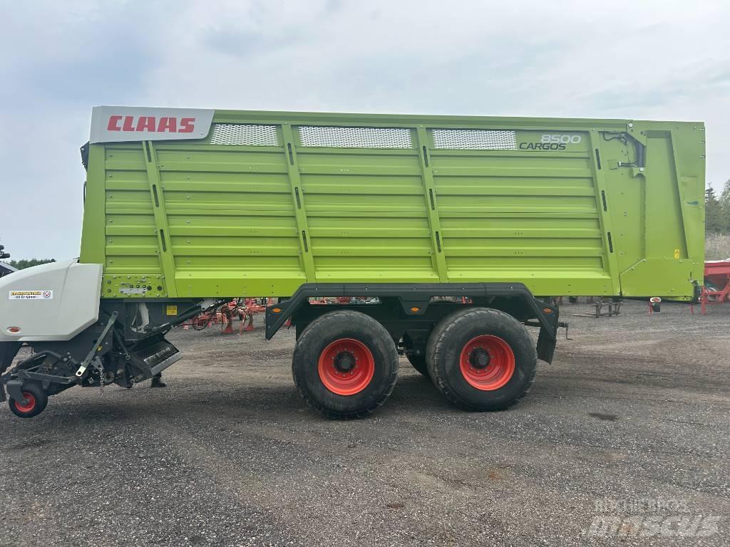 CLAAS Cargos 8500 Remorque autochargeuse