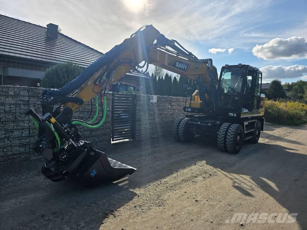 Sany SY 155 W Pelle sur pneus