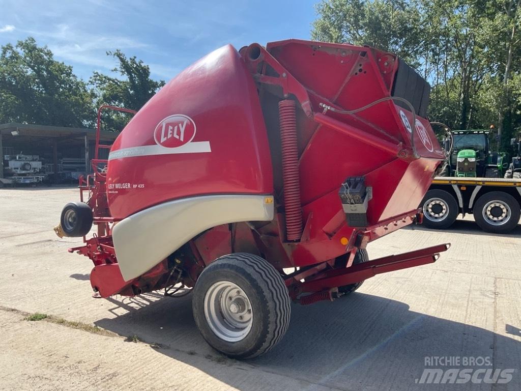 Lely WELGER RP 435 Presse à balle ronde