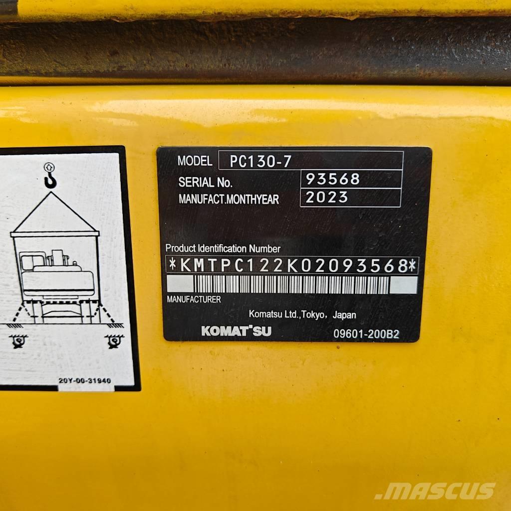 Komatsu 130-7 Pelle sur chenilles