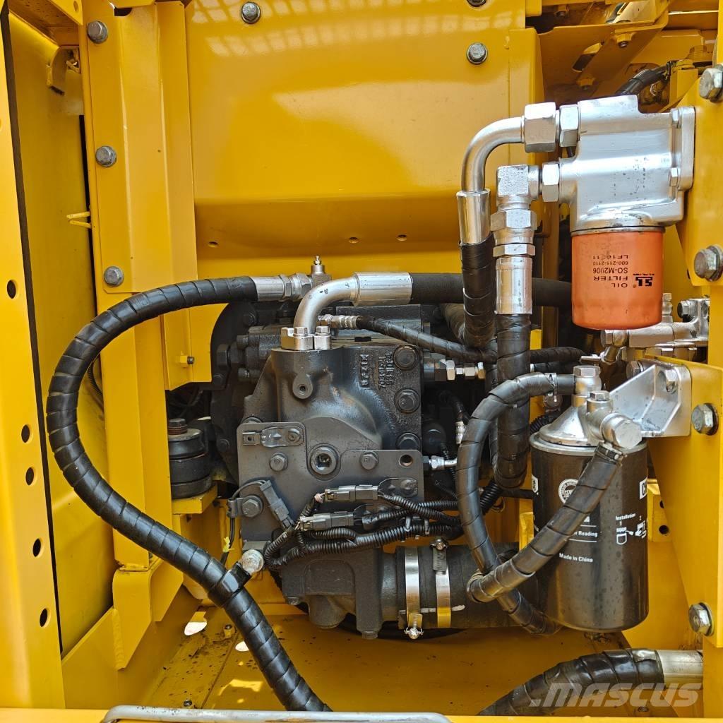 Komatsu 130-7 Pelle sur chenilles