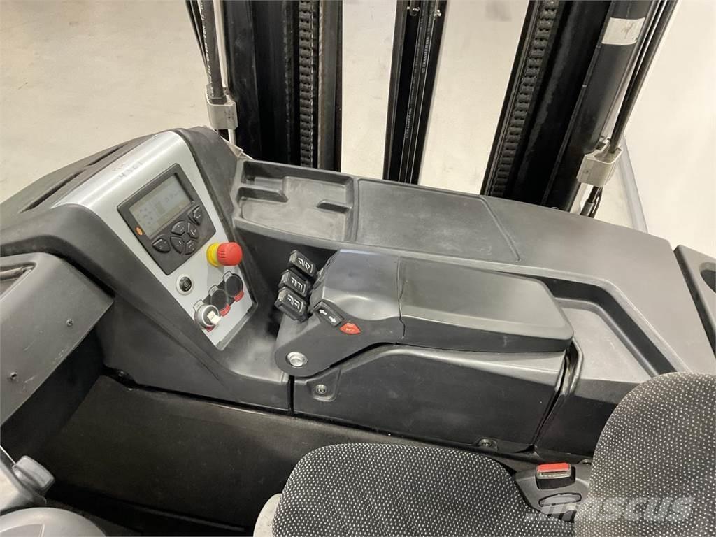 Mitsubishi RB16NH Chariot à mât rétractable