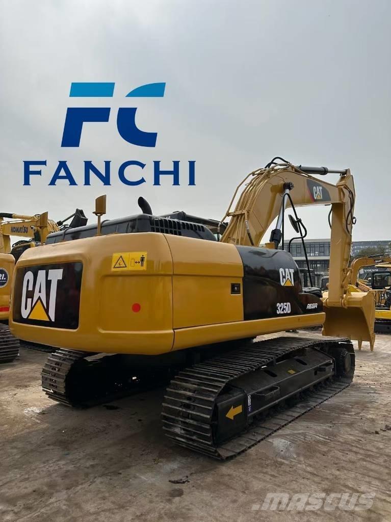 CAT 325 D Pelle sur chenilles