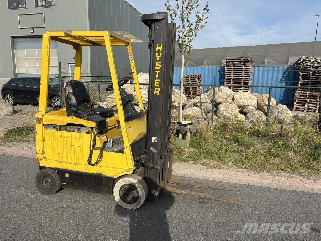 Hyster 1.50 xm Chariots élévateurs électriques