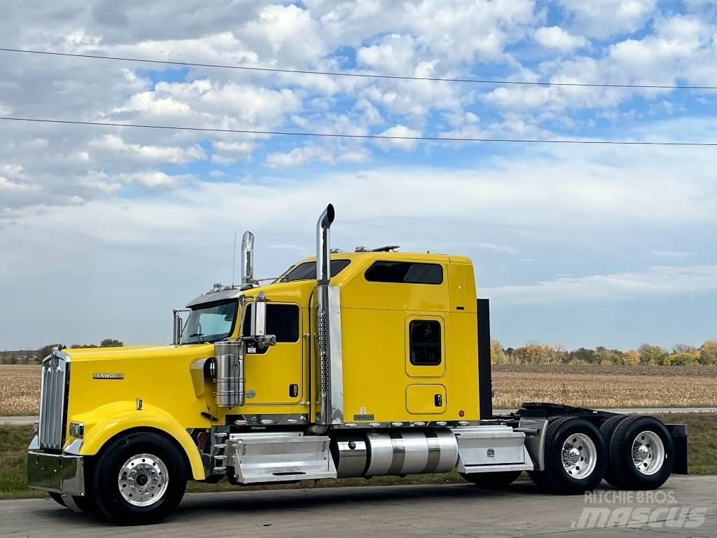 Kenworth W 900 Tracteur routier