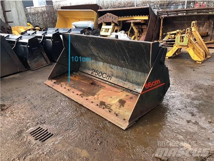 CAT 930H/K Godet