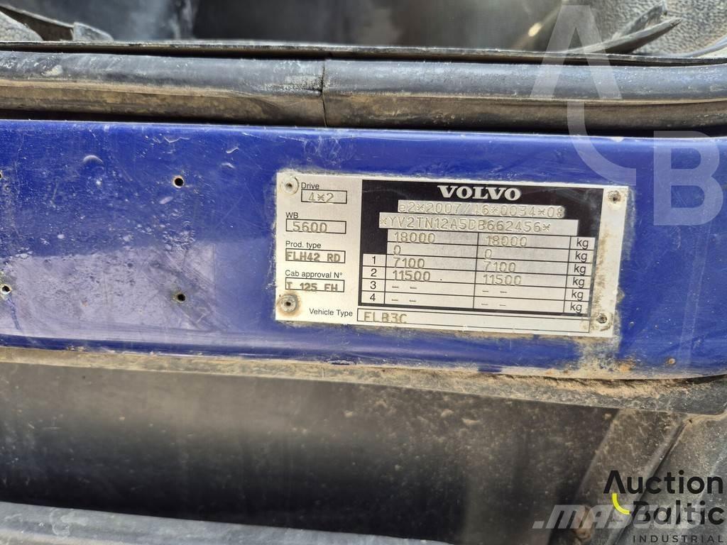 Volvo FL240 Camion Fourgon