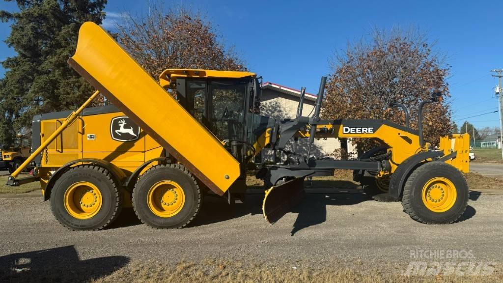 John Deere 872 G Niveleuse