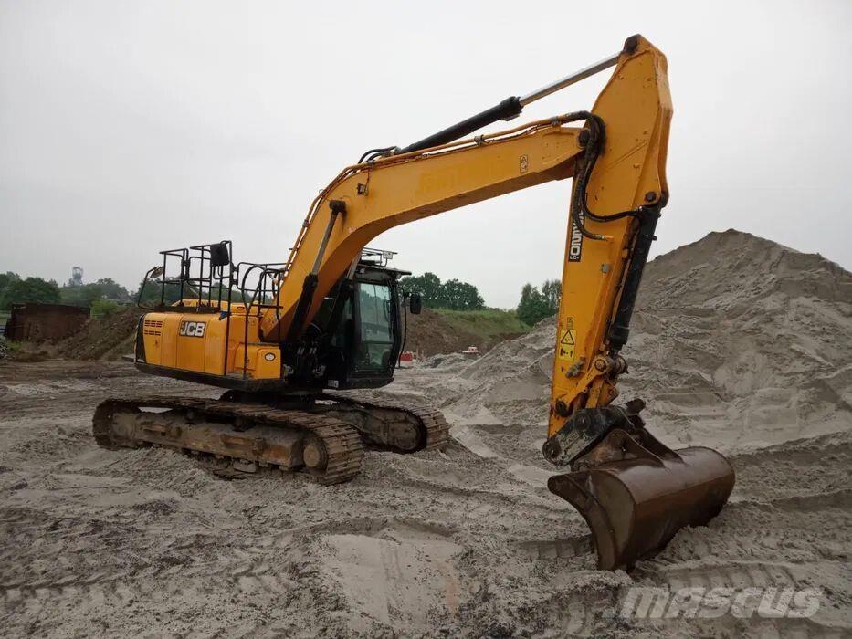 JCB JS220LC Pelle sur chenilles