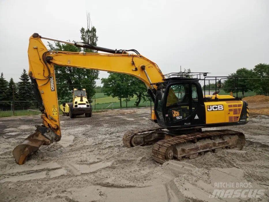 JCB JS220LC Pelle sur chenilles
