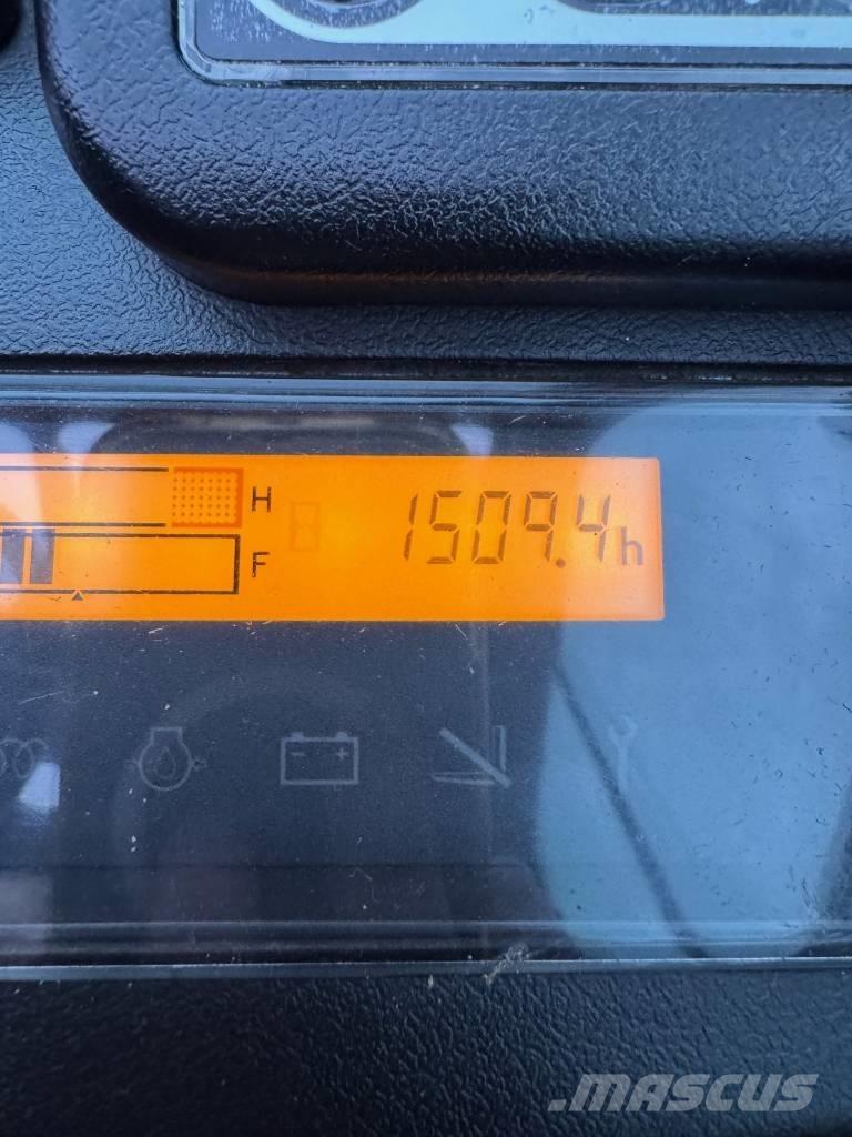 Toyota 02-8 FDF 30 Chariots diesel