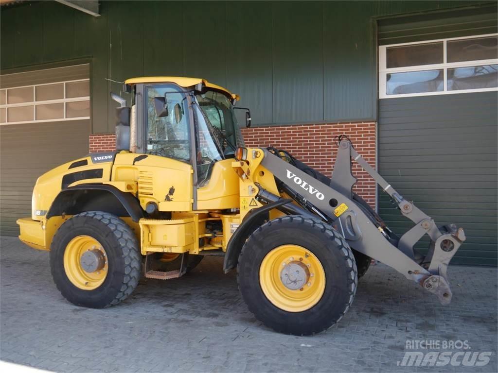 Volvo L45f Chargeuse sur pneus