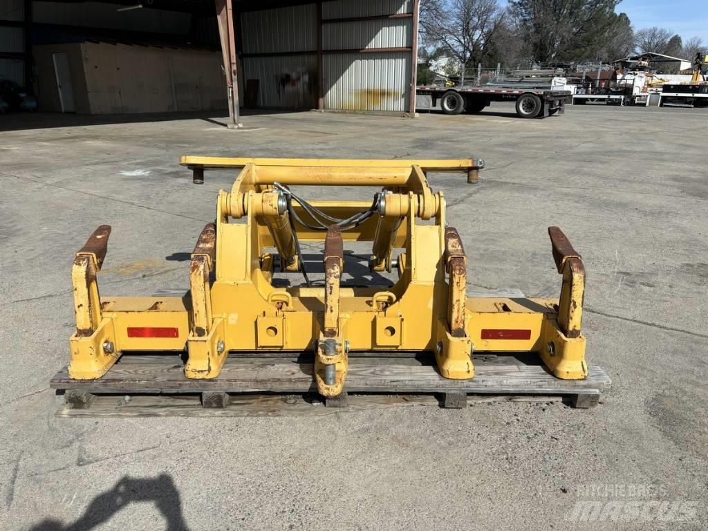 DEERE 770G Autres accessoires
