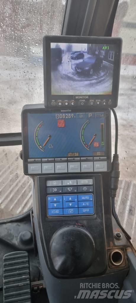 Komatsu PC 240 LC-8 Pelle sur chenilles