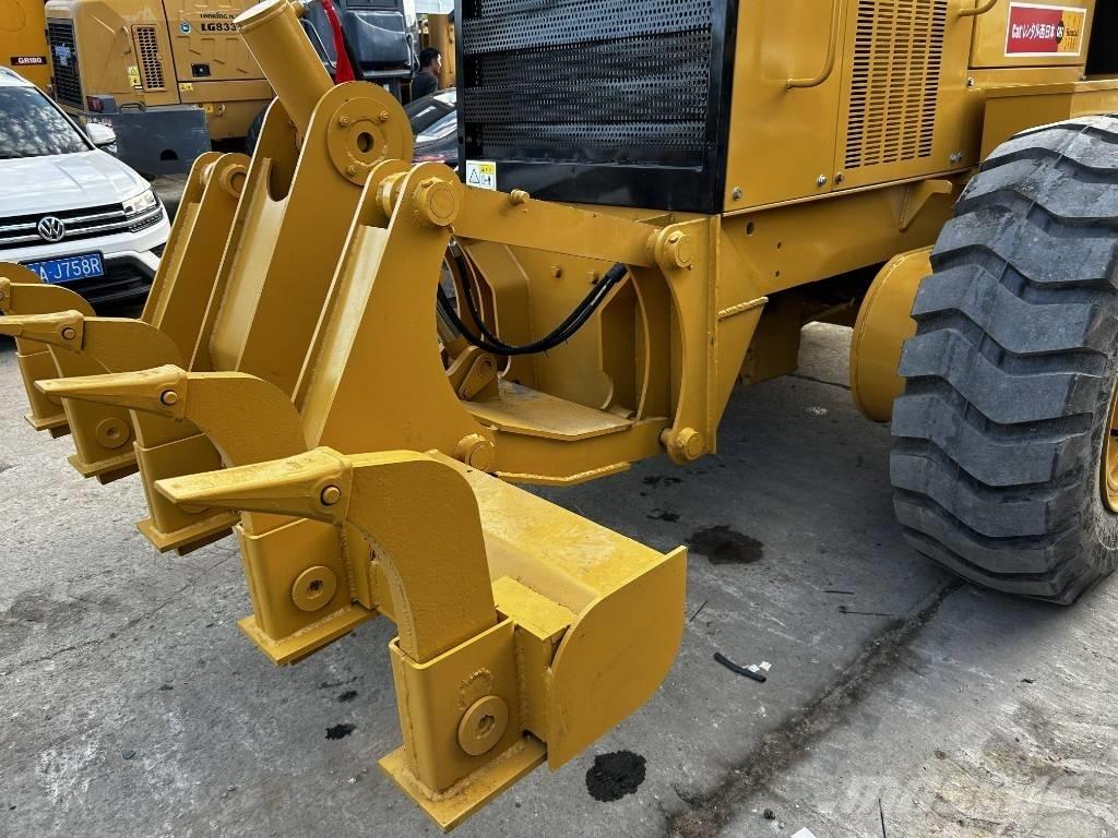 CAT 140H Niveleuse