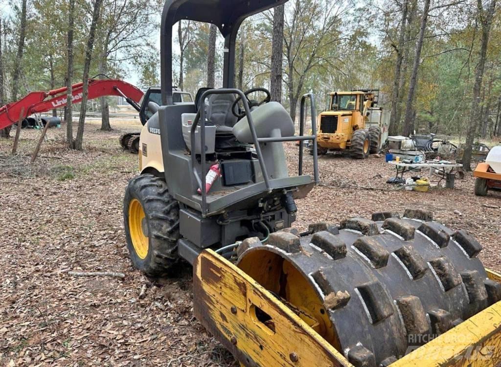 Volvo SD 45 Rouleaux monocylindre
