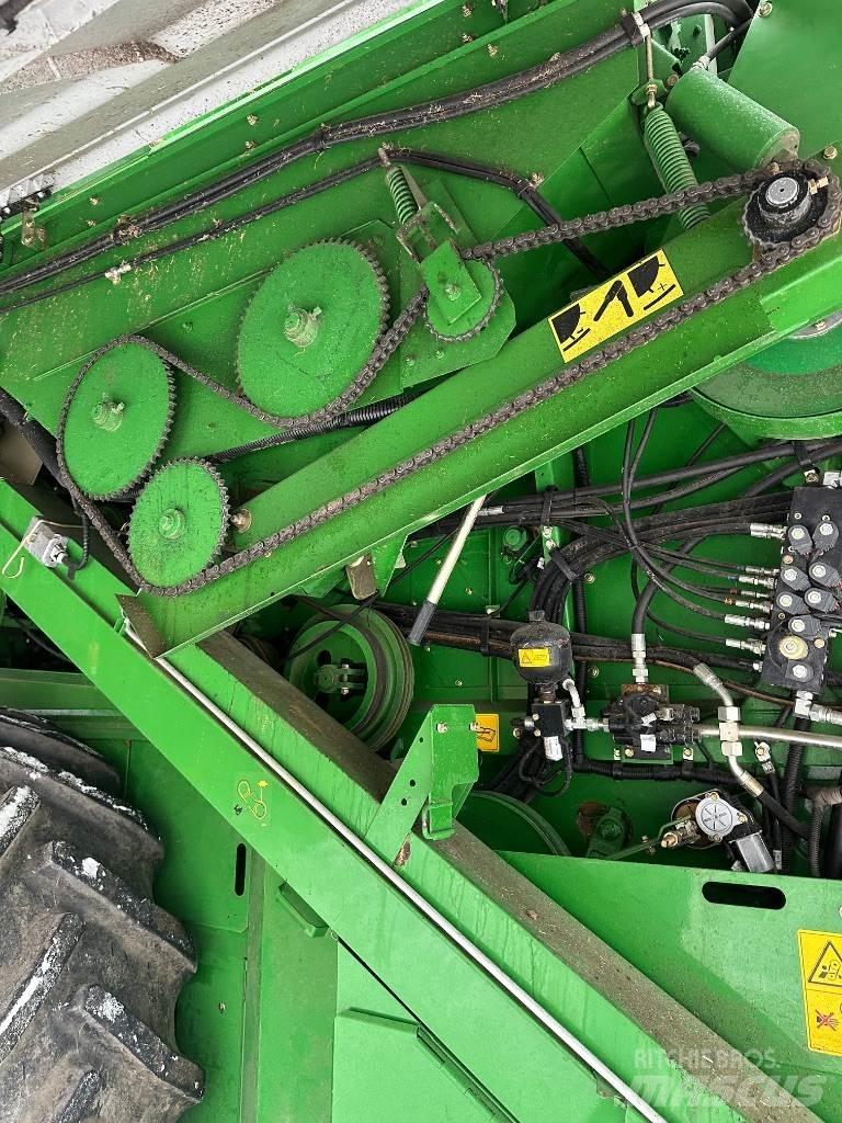 John Deere T550 Moissonneuse batteuse