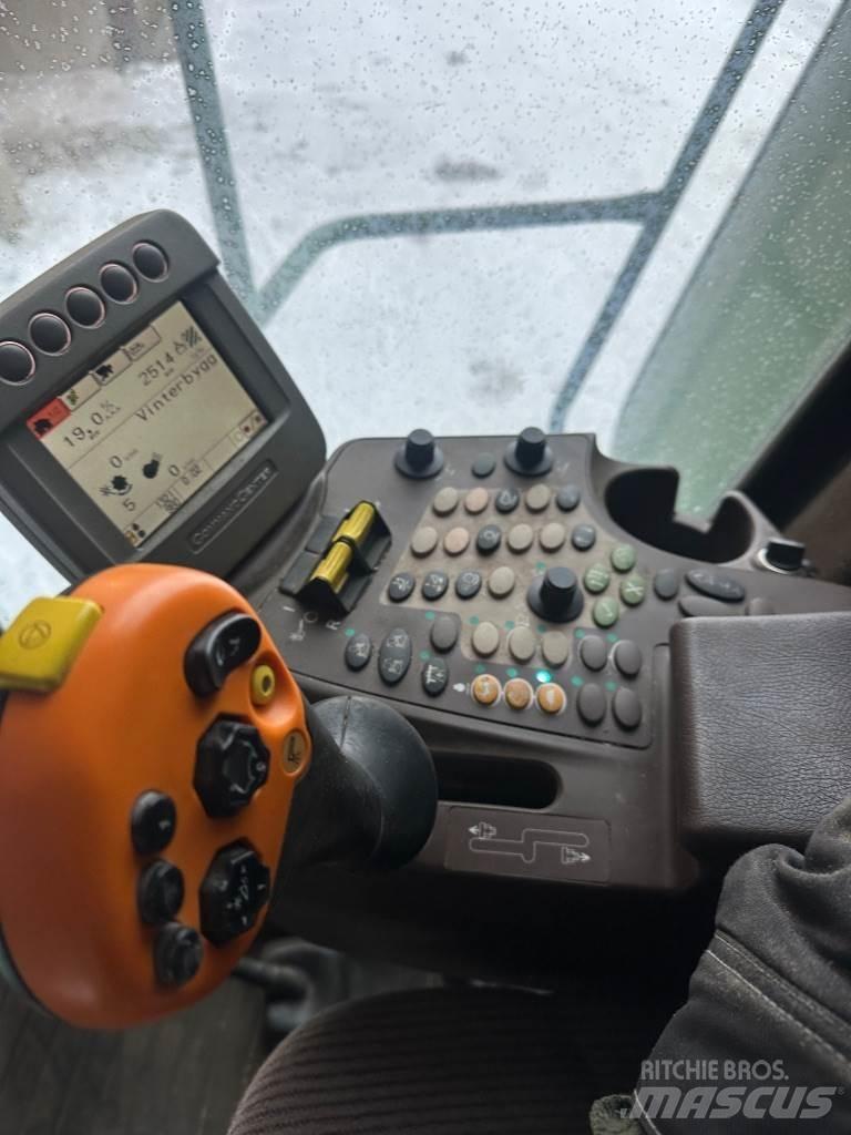 John Deere T550 Moissonneuse batteuse