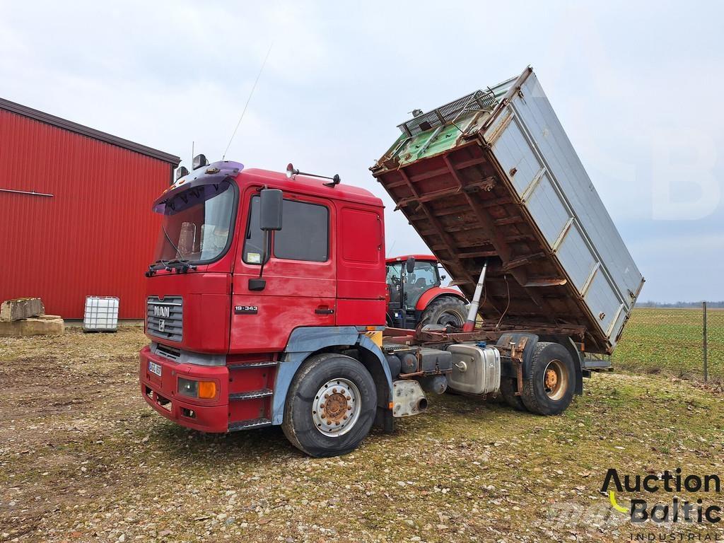 MAN 19.343 Camion benne