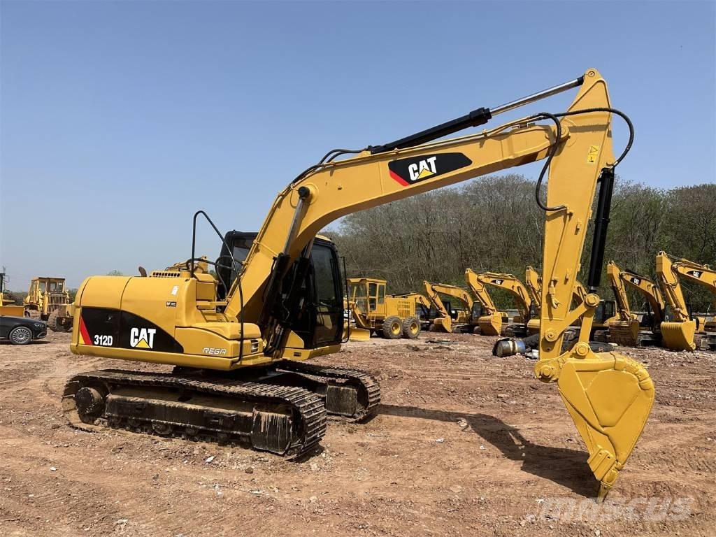 CAT 312 D Pelle sur chenilles