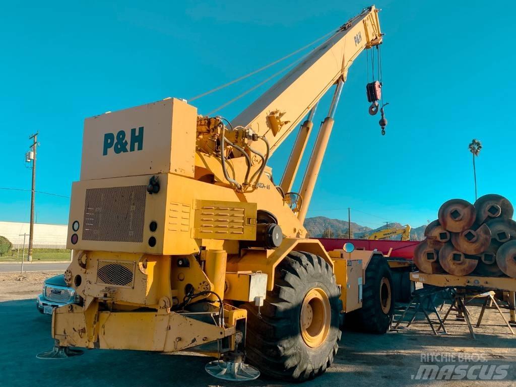 P&H Omega-65 Grues mobiles