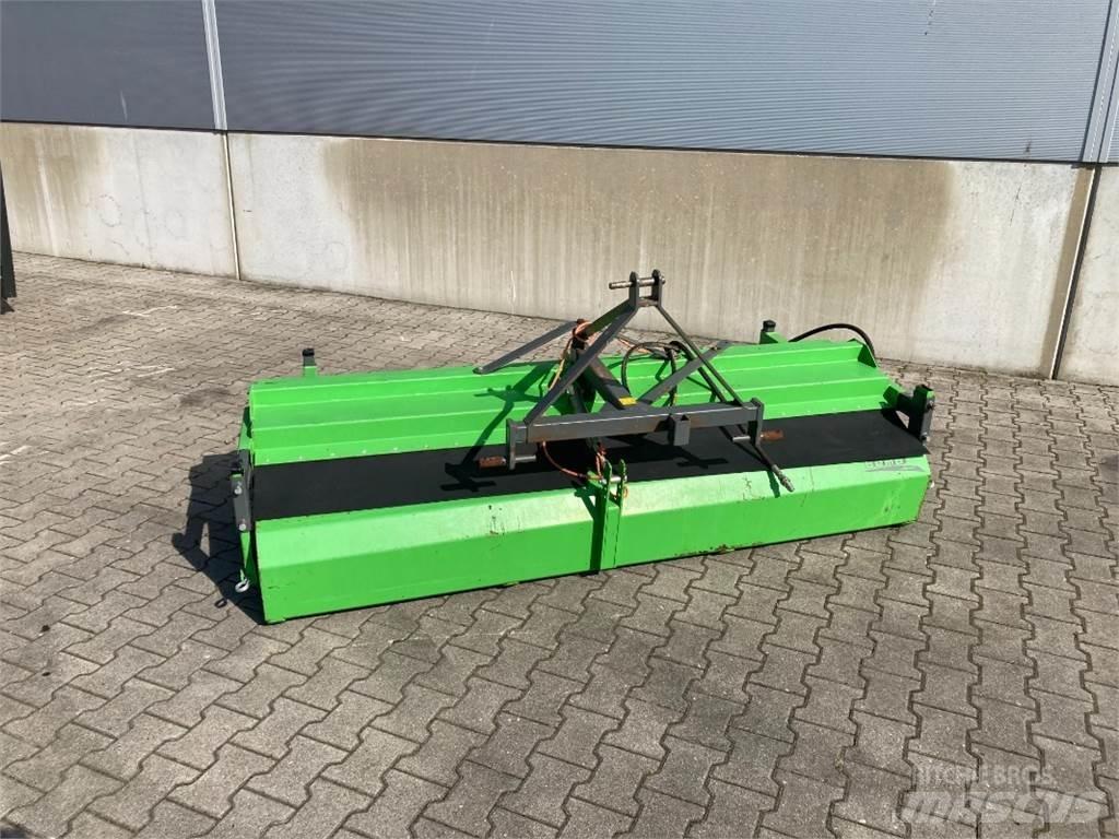 Bema 2300 AGRAR Balayeuse / Autolaveuse