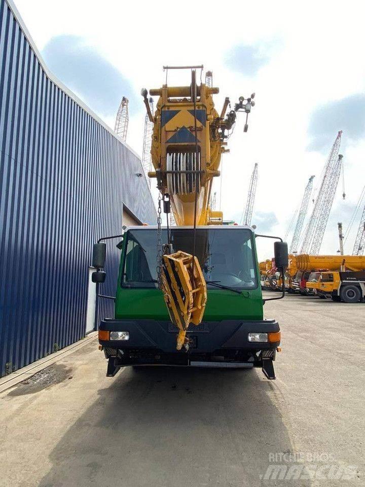 Liebherr LTM1030-2 Grues tout terrain