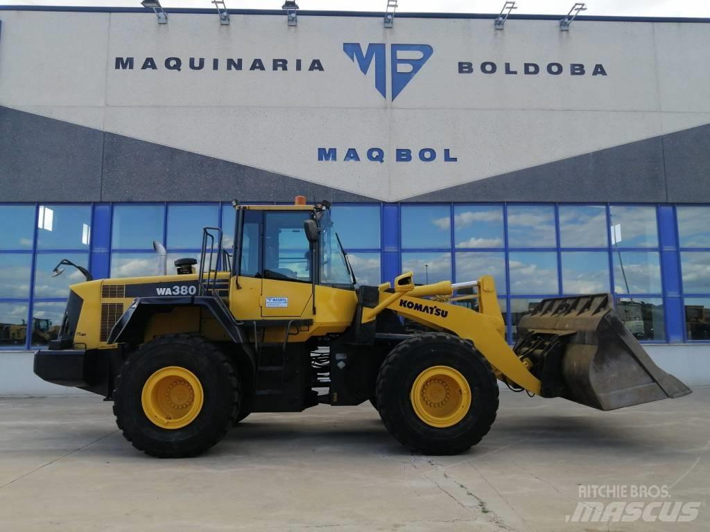 Komatsu WA 380-6 Chargeuse sur pneus