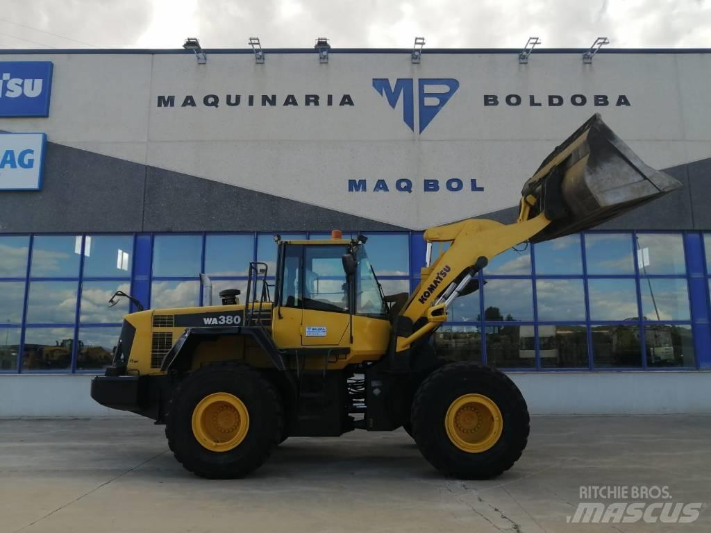 Komatsu WA 380-6 Chargeuse sur pneus