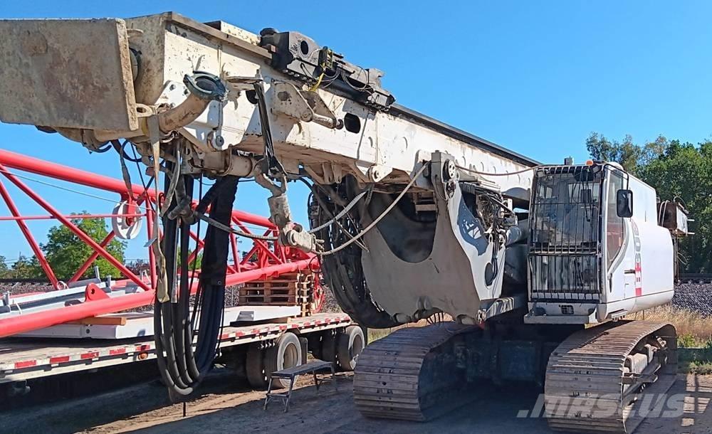 Casagrande B300XP Pelle enfonce-pieux