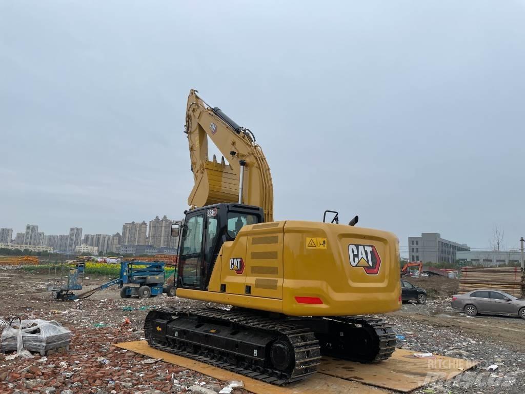 CAT 323GC Pelle sur chenilles