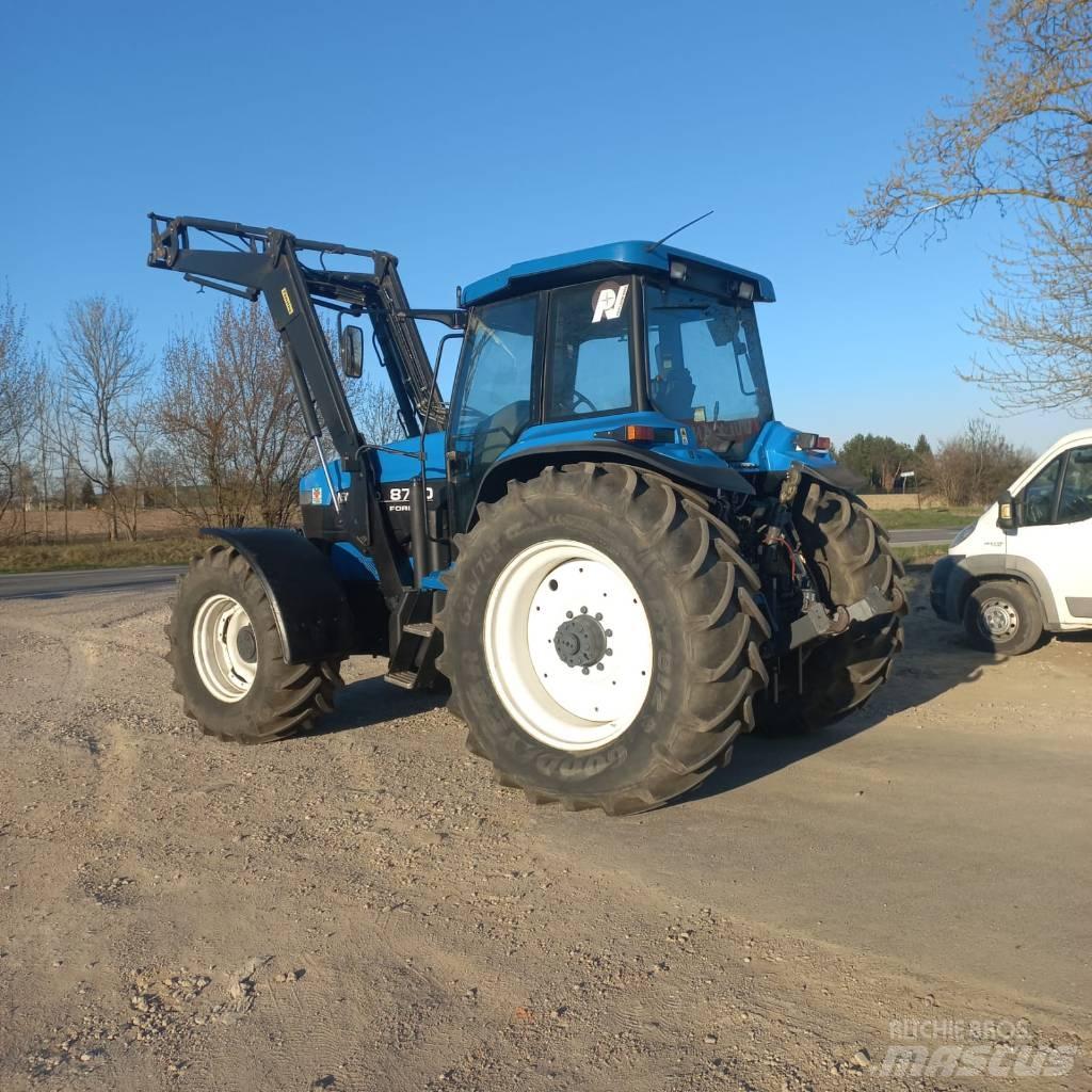 New Holland 8770 Tracteur