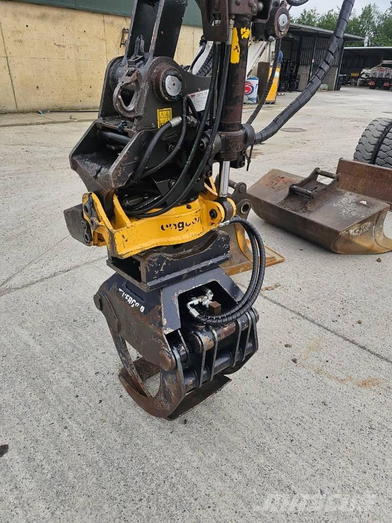 Bobcat E 55 W Pelle sur pneus