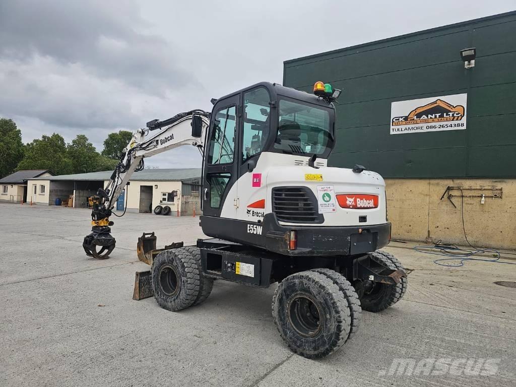 Bobcat E 55 W Pelle sur pneus