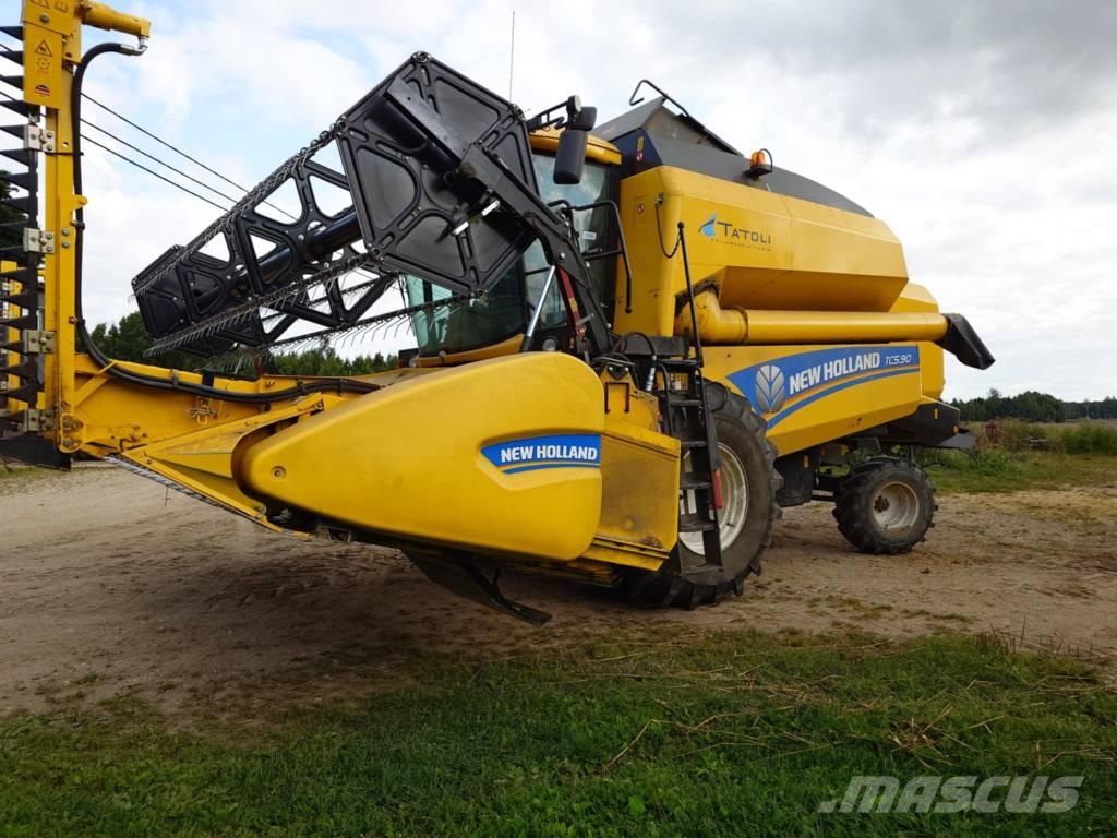 New Holland TC 5.90 Moissonneuse batteuse