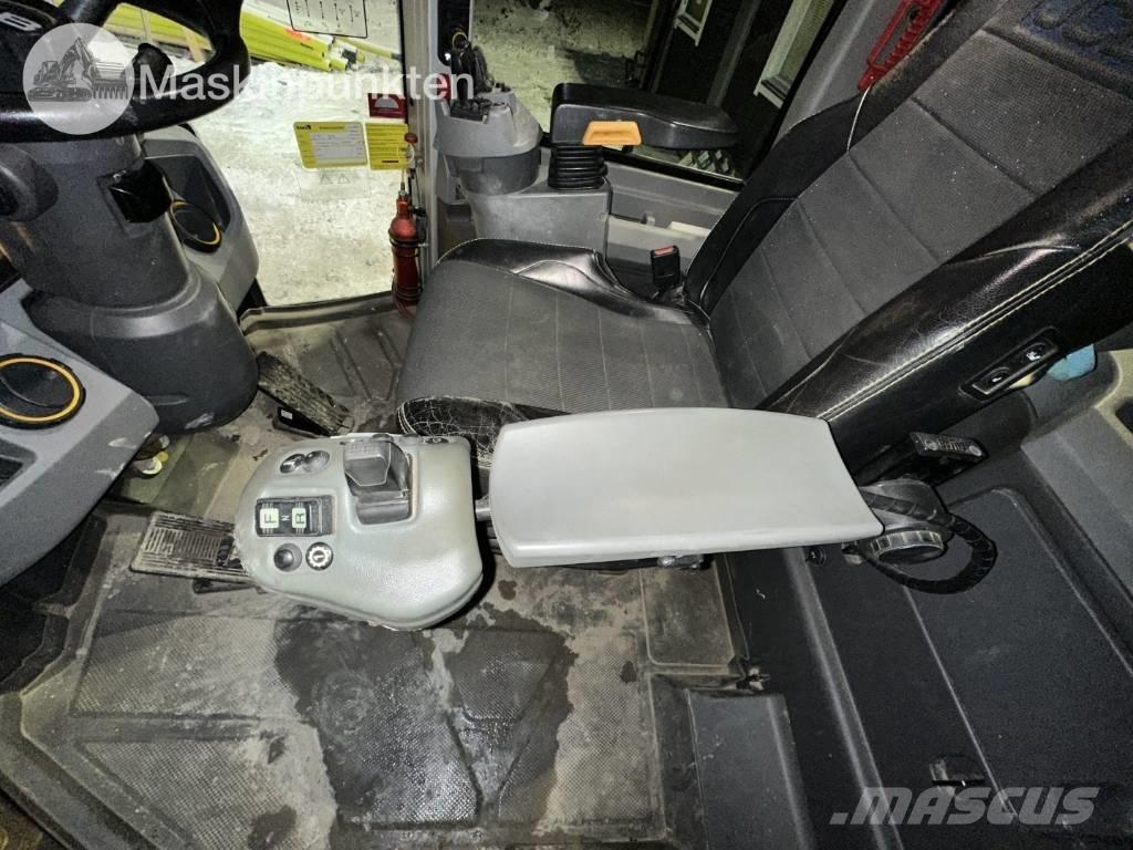 JCB 413 S Chargeuse sur pneus