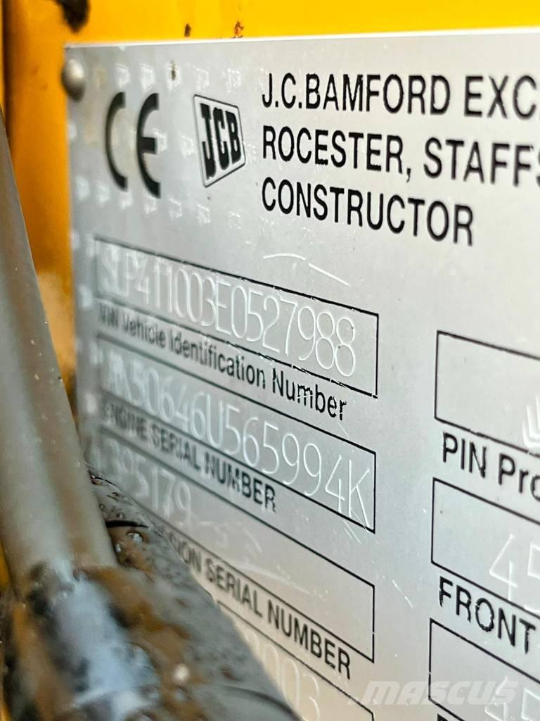 JCB 411 HT Chargeuse sur pneus