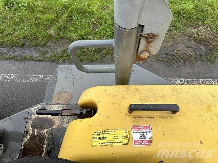 Neuson 6001 Mini tombereau