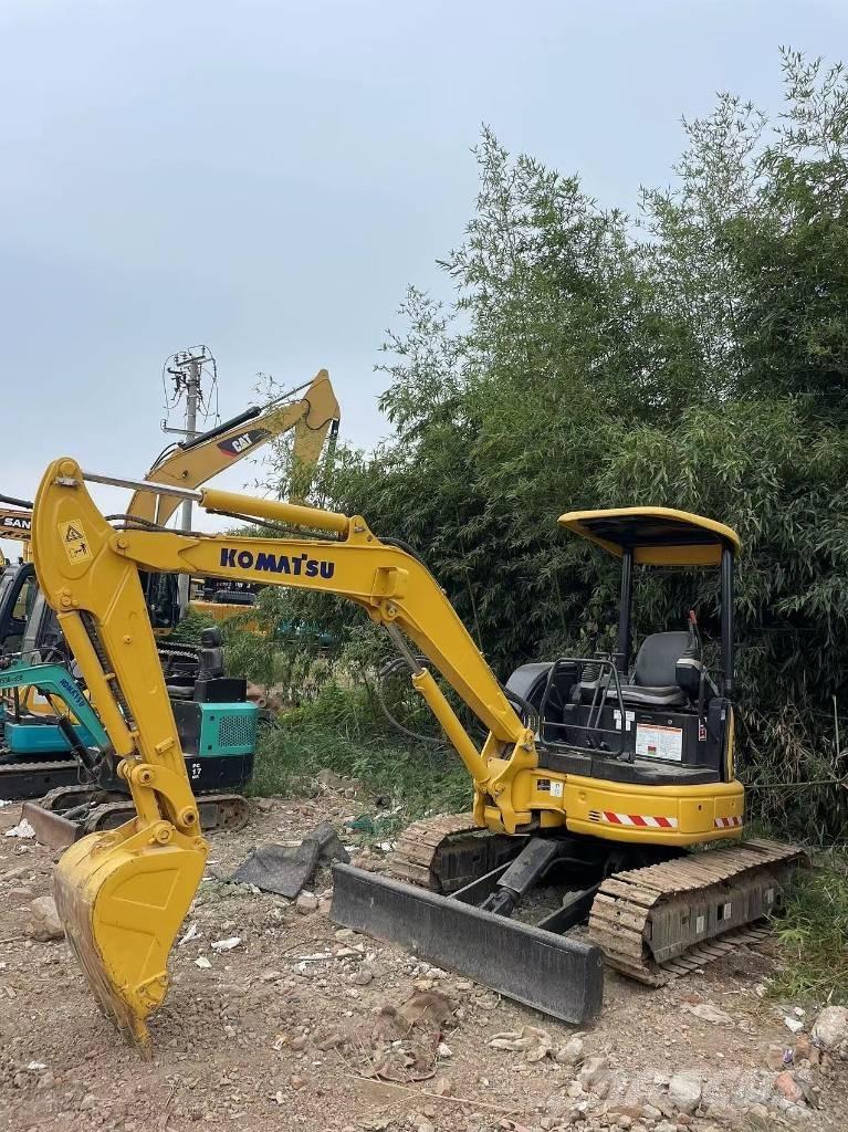 Komatsu PC35 Mini pelle < 7t