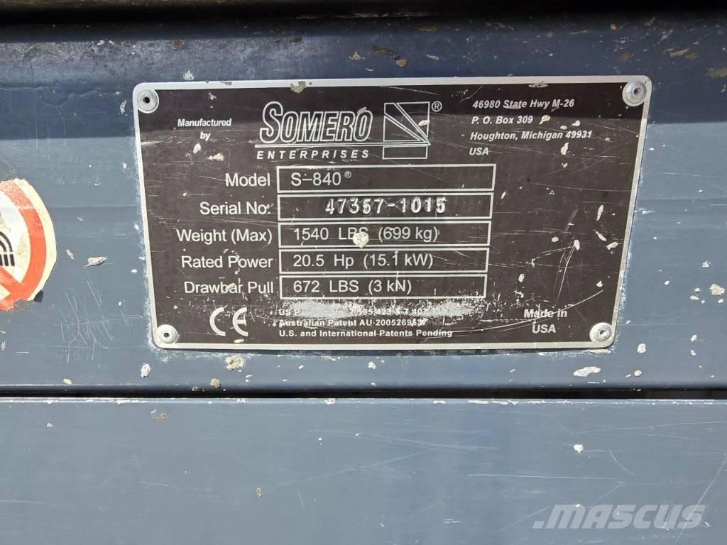 Somero S840 Bras de distribution béton